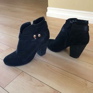 Steve Madden booties